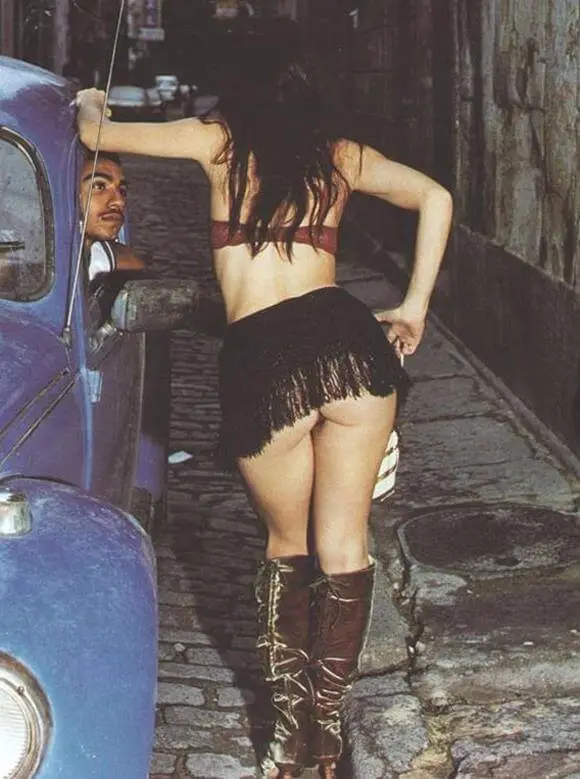 Atriz Alessandra Negrini Pelada na Playboy