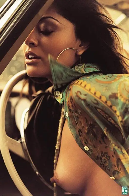 Atriz Juliana Paes Nua na Playboy